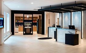 Delta Hotels By Marriott Utica